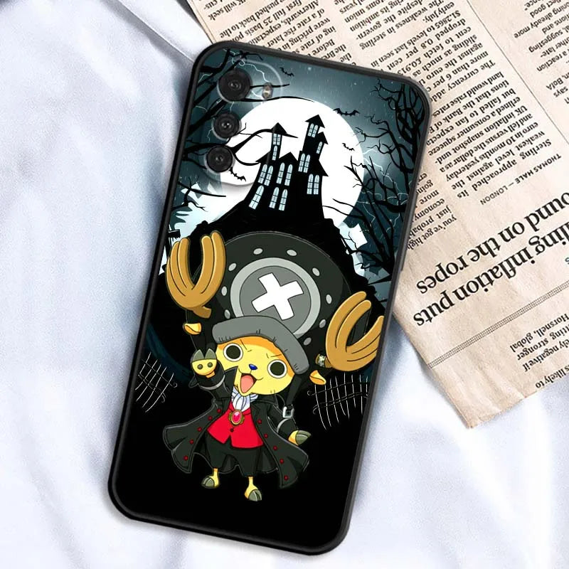 Funda de teléfono genial de anime de Luffy Zoro para Motorola G85 Edge 50 G24 G35 G14 G04 40 G72 G34 G G54 G13 G32 5G Negra